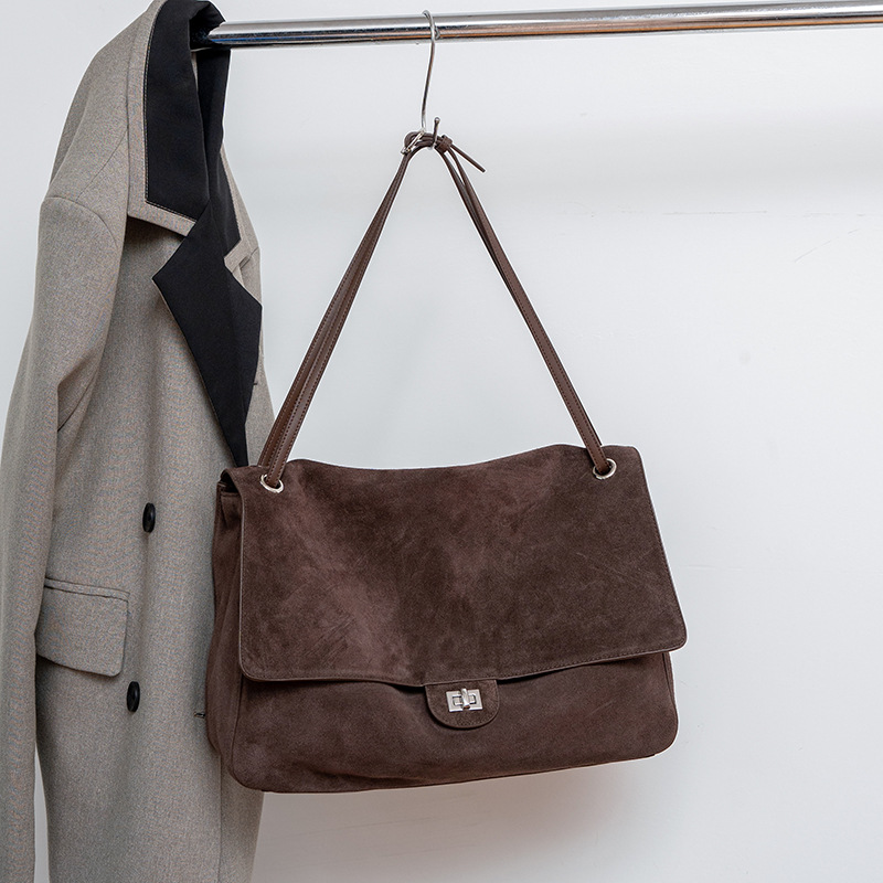 Leather Work Handbags - 本物のスエードレザー製女性用アンダーアームショルダーバッグ、調節可能なストラップ付きフラップレトロワークトートバッグ、大容量通勤ハンドバッグ
