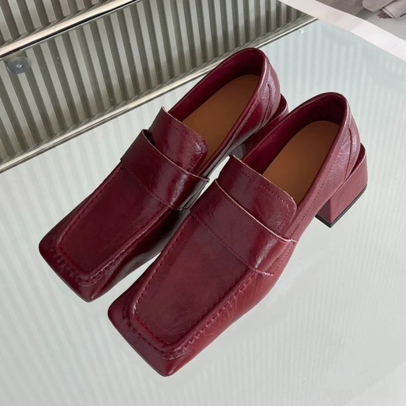 女性用スクエアトゥチャンキーヒールドレスシューズ、ソフトレザ - Leatherwork Designs のレビューと価格