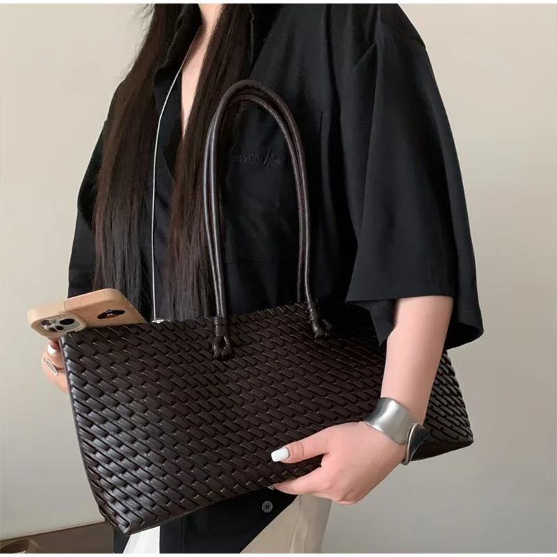 デザイナー高級PU織りトートバッグ、トップハンドル付き細長い - Leather Work Handbags のレビューと価格