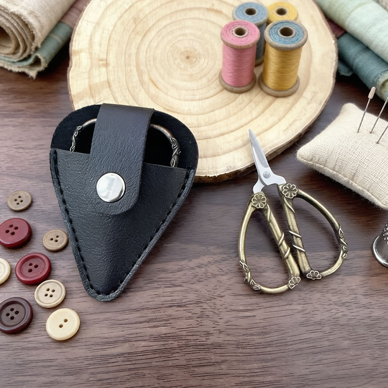 ミニヴィンテージはさみ ステンレス製 DIY縫製アクセサリー - Leather Work In Art のレビューと価格