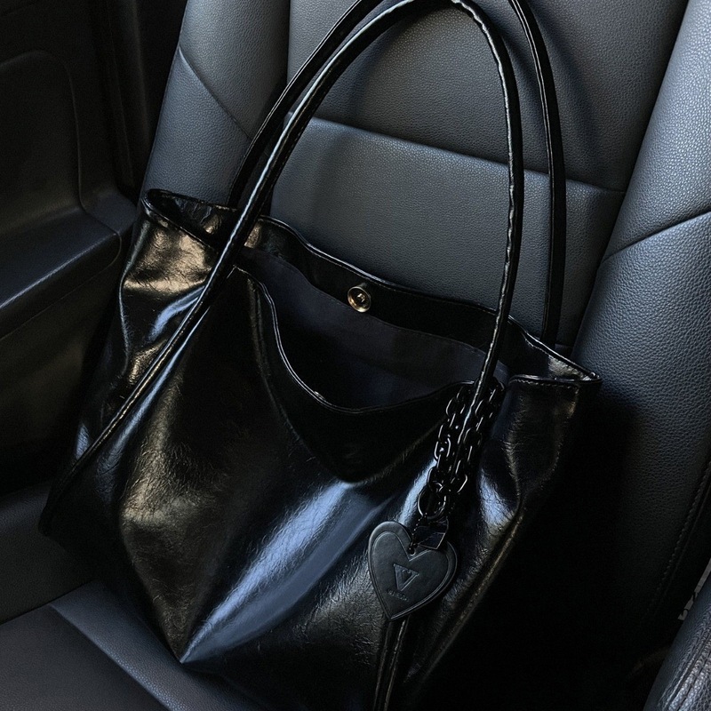2026ダークキューピッドの新しいハート型ペンダント付き大容 - Leather Work Handbags のレビューと価格