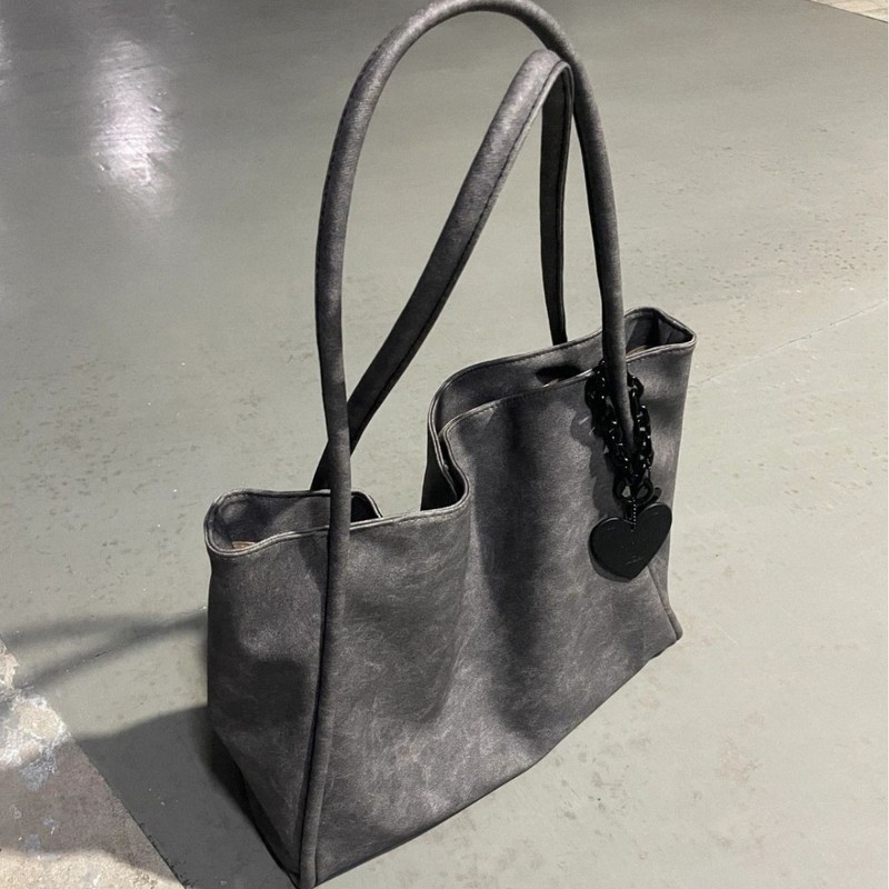 2026ダークキューピッドの新しいハート型ペンダント付き大容 - Leather Work Handbags のレビューと価格