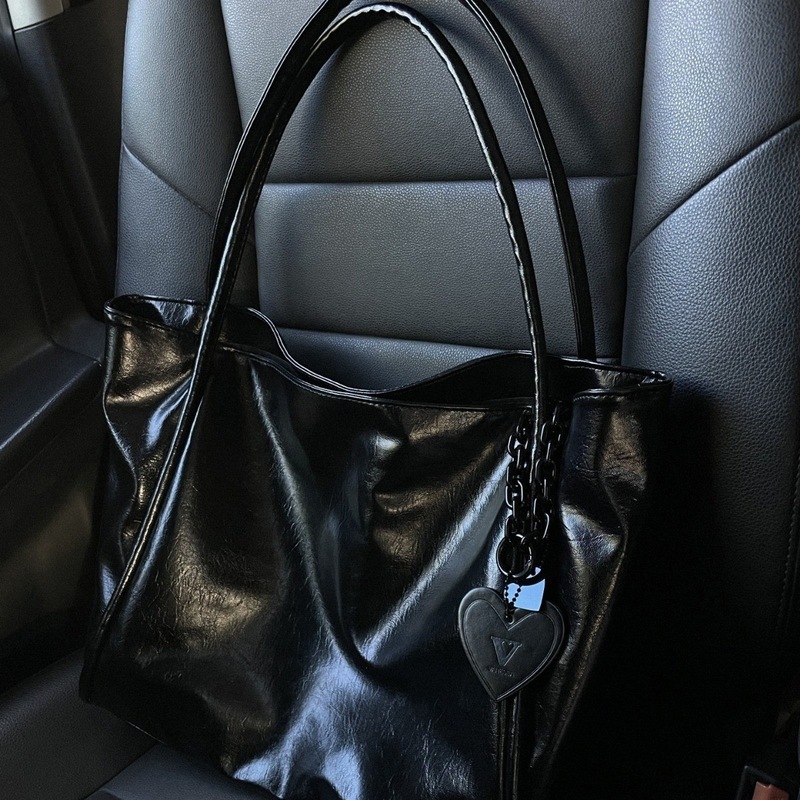 2026ダークキューピッドの新しいハート型ペンダント付き大容 - Leather Work Handbags のレビューと価格