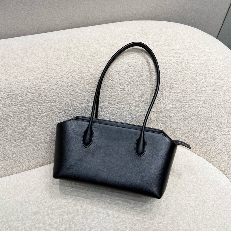 本革製トートバッグ、フラワーペンダント付き、ミニマリストハン - Leatherwork Flowers のレビューと価格
